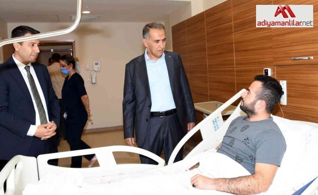 Vali Çuhadar, yaralı askere geçmiş olsun dileklerinde bulundu