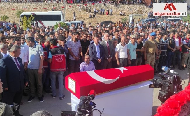 Şehit Uzman Onbaşı Mustafa Demir son yolculuğuna uğurlandı