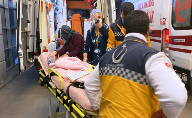 Adıyaman'da kazada yaralanan ikizleri ölüm ayırdı - Videolu Haber 