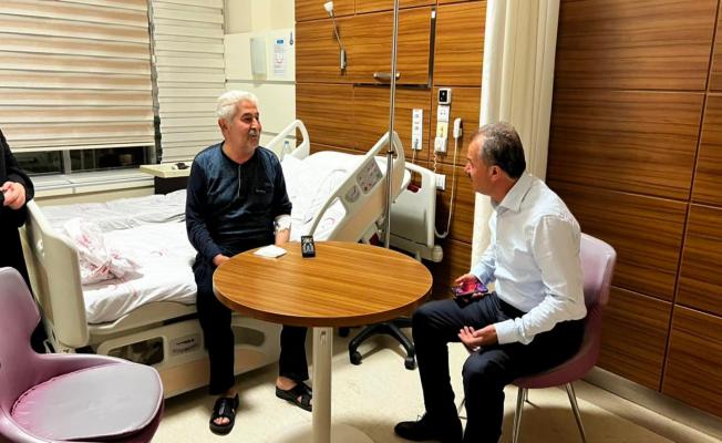 Başkan Kılınç'tan hastalara moral ziyareti