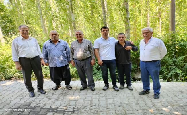 İYİ Parti İl Başkanı Doğan, Çelikhan'da esnaflarla bir araya geldi
