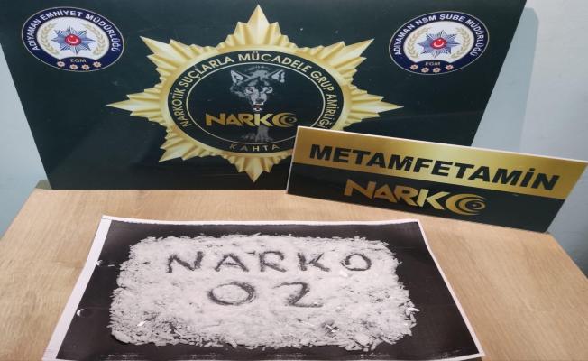 Kahta'da uyuşturucuya 2 gözaltı